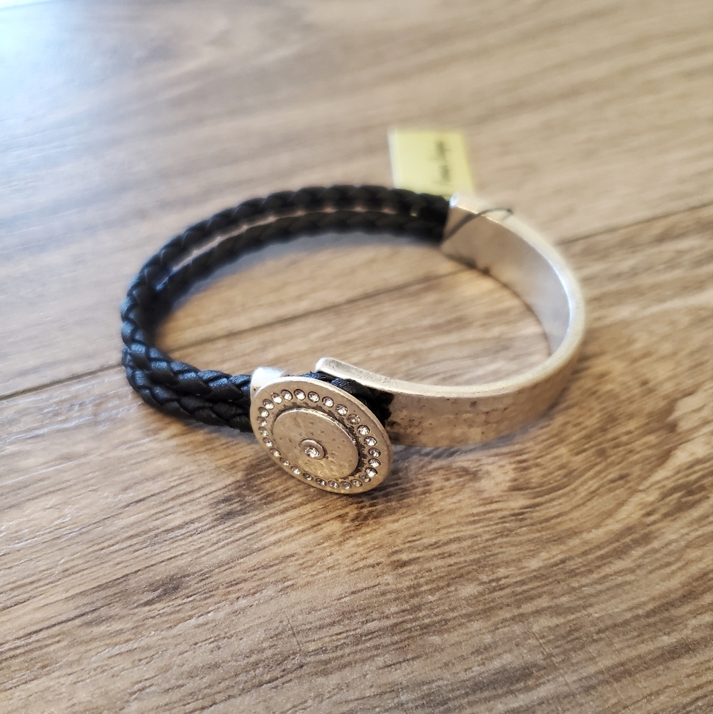 Premier Designs Buttons Bracelet‎